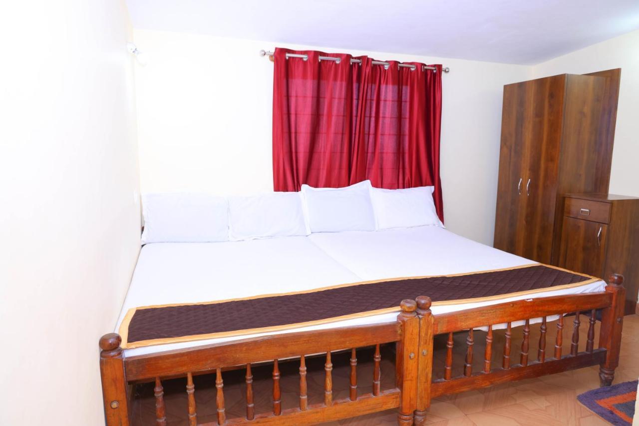 Kollanoor Guest House มาดิเครี ภายนอก รูปภาพ