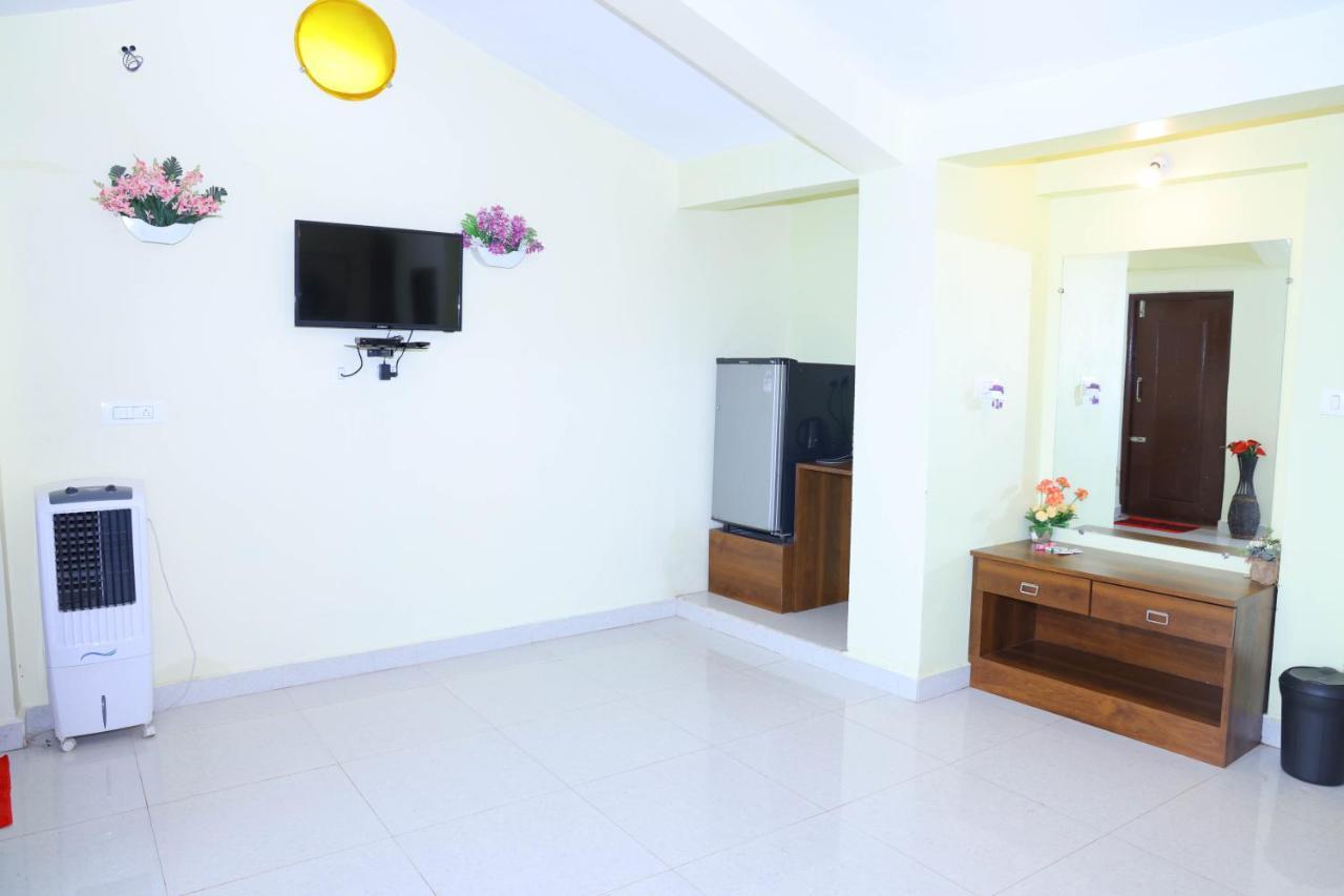 Kollanoor Guest House มาดิเครี ภายนอก รูปภาพ